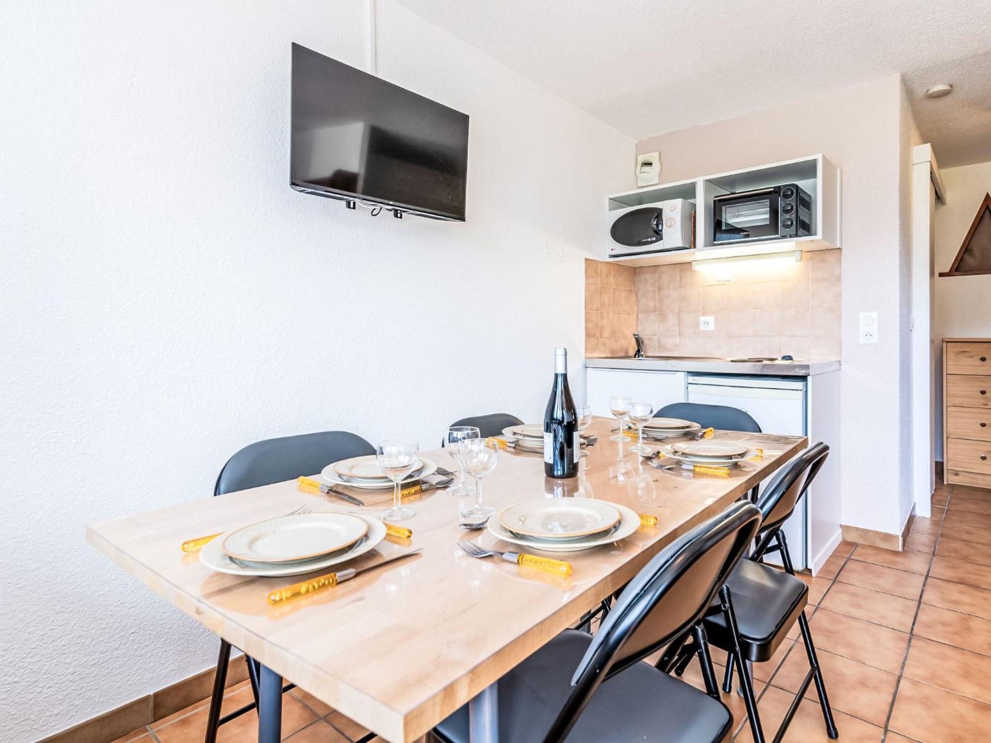 Apartment Les Olympiques - Tignes 1800-4 By Interhome Les Boisses Exterior photo