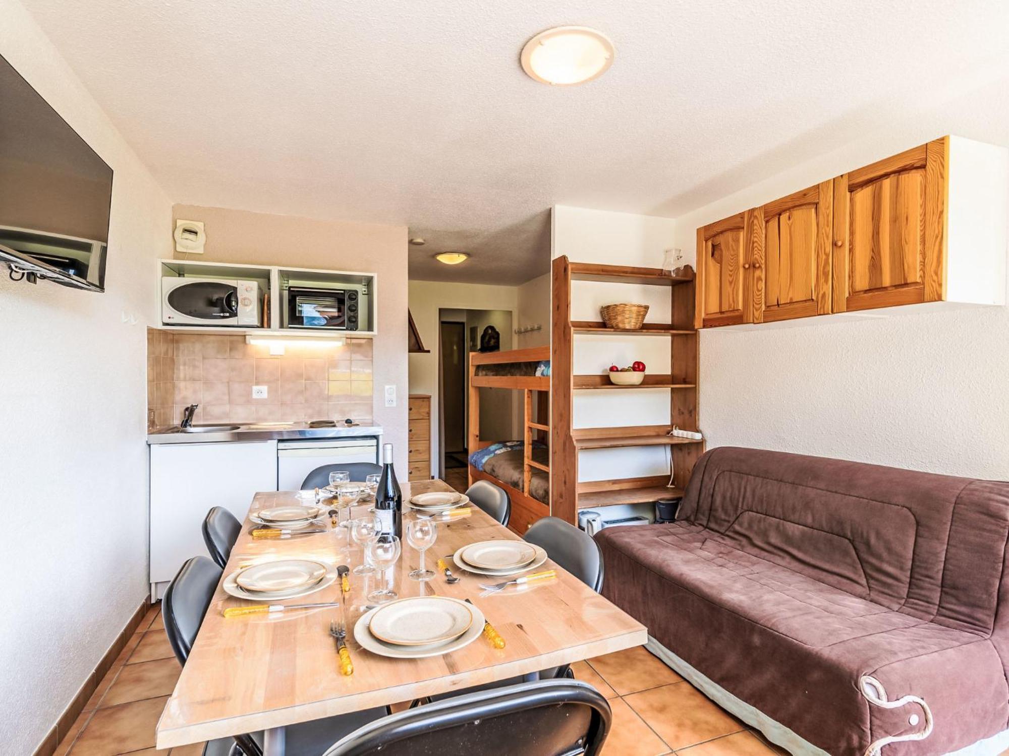 Apartment Les Olympiques - Tignes 1800-4 By Interhome Les Boisses Exterior photo